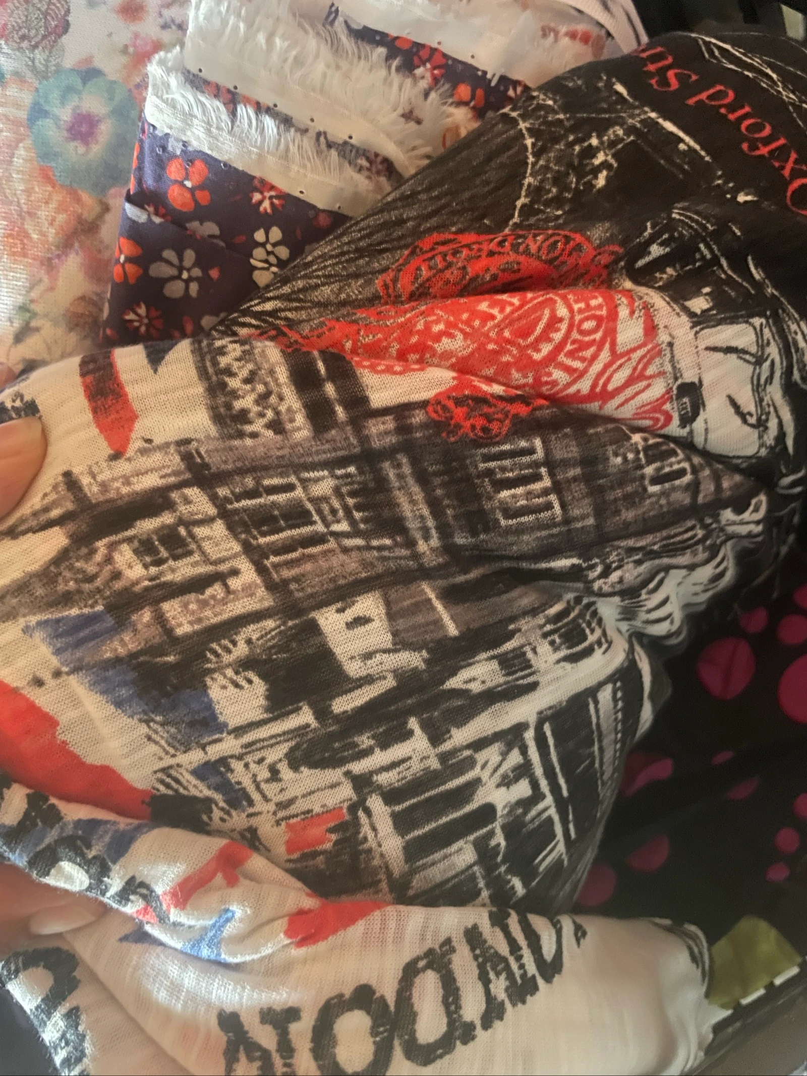 Large fabric scrap of your choice – photo 6